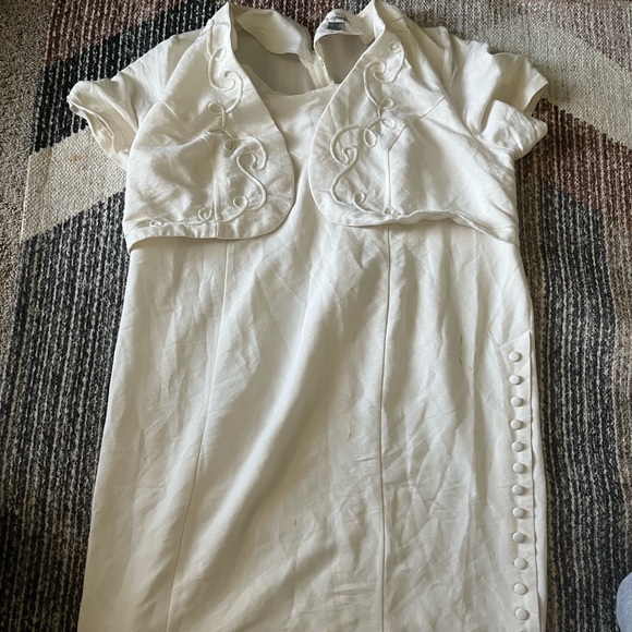 Vintage White Dress - Picture 1 of 8